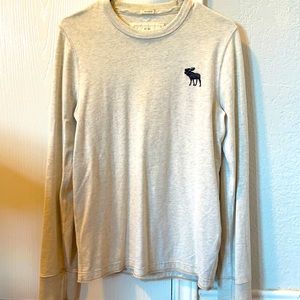 Abercrombie long sleeve tee